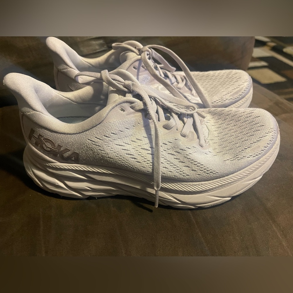 Hoka Clifton 8 lilac marble